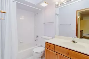 1685 Mill St, Des Plaines, IL 60016 - Photo 15