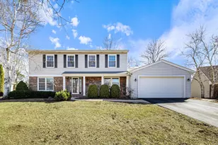 1125 W Skylark Dr, Palatine, IL 60067 - Photo 1