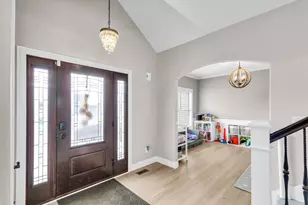 1010 Declaration Dr, Savoy, IL 61874 - Photo 13