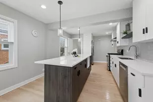 512 N Elm St, Mount Prospect, IL 60056 - Photo 5