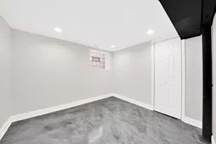 11630 S Hale Ave, Chicago, IL 60643 - Photo 17