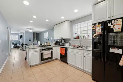 4428 N Tripp Avenue, Chicago, IL 60630 - Photo 3