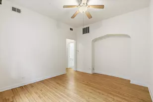 2134 W Concord Pl, Chicago, IL 60647 - Photo 7