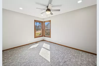 468 Tanglewood Drive, Gurnee, IL 60031 - Photo 15