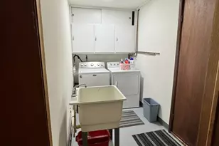 303 N Elmwood Ave, Wood Dale, IL 60191 - Photo 13