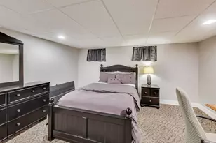 2103 Primrose Ln, Naperville, IL 60565 - Photo 27