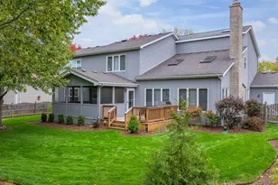 2103 Primrose Ln, Naperville, IL 60565 - Photo 29