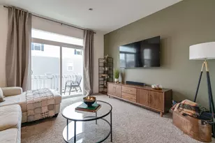 2011 Sequoia Ave, Mundelein, IL 60060 - Photo 17