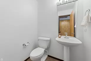 2300 W Wabansia Ave, Chicago, IL 60647 - Photo 15