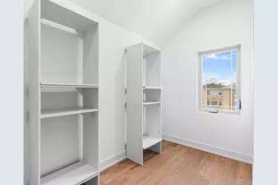 2411 N 77th Avenue, Elmwood Park, IL 60707 - Photo 17