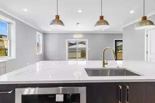 2411 N 77th Ave, Elmwood Park, IL 60707 - Photo 7