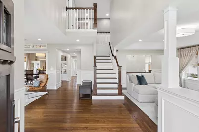 346 E South Street, Elmhurst, IL 60126 - Photo 3