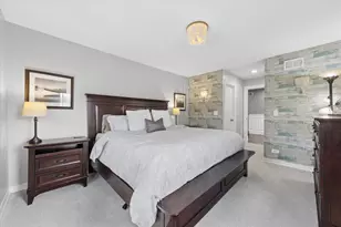 346 E South St, Elmhurst, IL 60126 - Photo 23