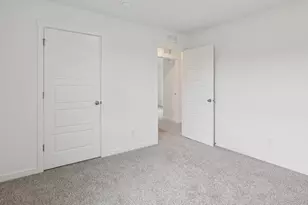 5017 Yates Dr, Racine, WI 53403 - Photo 31