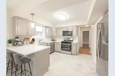 8604 S Kenneth Avenue, Chicago, IL 60652 - Photo 3