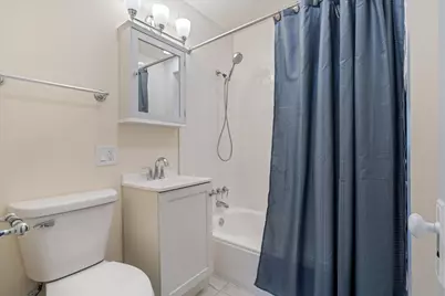 2525 W Ardmore Avenue #1-W, Chicago, IL 60659 - Photo 15