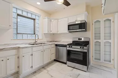 2525 W Ardmore Avenue #1-W, Chicago, IL 60659 - Photo 13