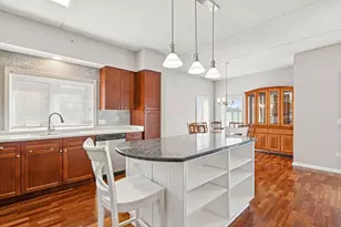 1277 E Thacker St, Des Plaines, IL 60016 - Photo 9