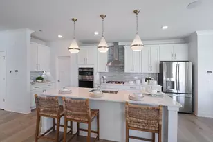 719 Alberta Ave, Oswego, IL 60543 - Photo 13