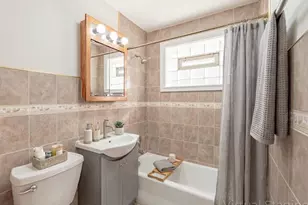 14642 Dorchester Ave, Dolton, IL 60419 - Photo 7