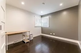 10615 S Plahm Ct, Worth, IL 60482 - Photo 15