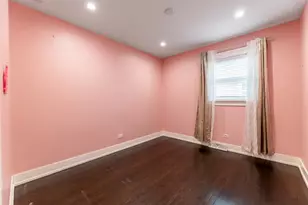 10615 S Plahm Ct, Worth, IL 60482 - Photo 11