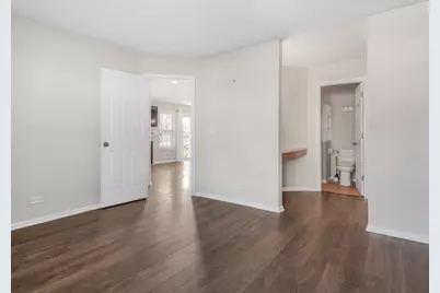 212 W Hamilton Drive, Palatine, IL 60067 - Photo 9