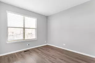 212 W Hamilton Dr, Palatine, IL 60067 - Photo 15