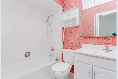 1410 Pebblecreek Drive, Glenview, IL 60025 - Photo 21