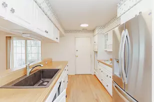 1410 Pebblecreek Dr, Glenview, IL 60025 - Photo 11