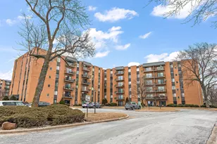 700 N Bruce Ln, Glenwood, IL 60425 - Photo 1