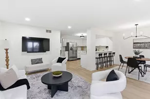 510 Waterford Dr, Oswego, IL 60543 - Photo 11