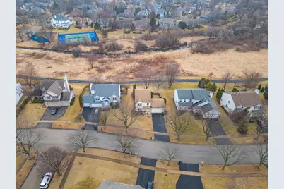 510 Waterford Drive, Oswego, IL 60543 - Photo 3