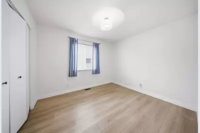 510 Waterford Drive, Oswego, IL 60543 - Photo 19