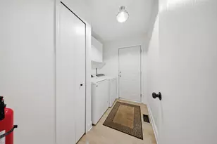 510 Waterford Dr, Oswego, IL 60543 - Photo 13