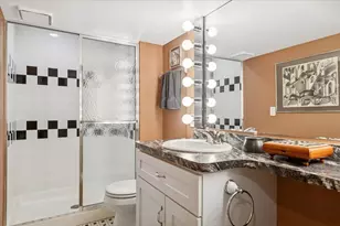 808 S Bishop St, Chicago, IL 60607 - Photo 25
