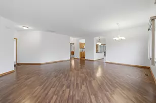 13806 S Hickory Ln, Plainfield, IL 60544 - Photo 3