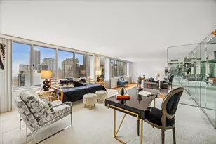 1 E Schiller St, Chicago, IL 60610 - Photo 11