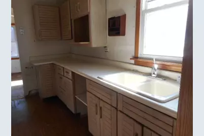 221 E Dickens Avenue, Northlake, IL 60164 - Photo 5