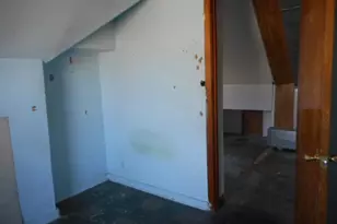 221 E Dickens Ave, Northlake, IL 60164 - Photo 11