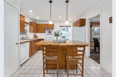 18511 Argyle Avenue, Homewood, IL 60430 - Photo 9