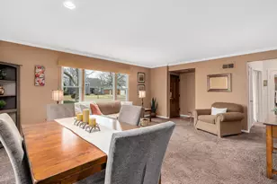 18511 Argyle Ave, Homewood, IL 60430 - Photo 5