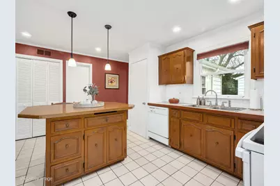 18511 Argyle Avenue, Homewood, IL 60430 - Photo 11