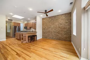 2321 N Milwaukee Ave, Chicago, IL 60647 - Photo 7