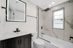 2130 N 74th Ct, Elmwood Park, IL 60707 - Photo 15