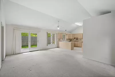333 Rivershire Court, Lincolnshire, IL 60069 - Photo 5