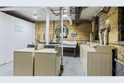 7375 N Damen Avenue #H2, Chicago, IL 60645 - Photo 13