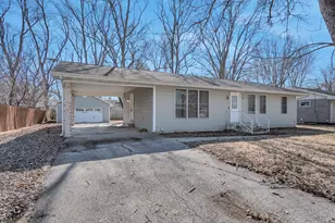 514 E Park St, Plano, IL 60545 - Photo 3