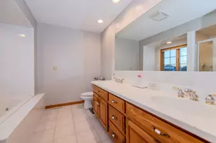 18816 S Chestnut Dr, Shorewood, IL 60404 - Photo 37