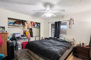 1484 N Rock Run Dr, Crest Hill, IL 60403 - Photo 9